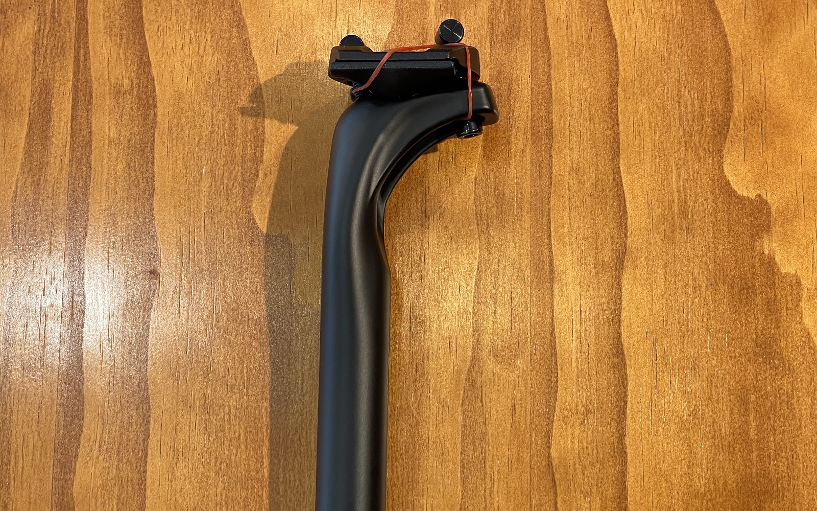 φ27.2 SAVEカーボンシートポスト ストックございます