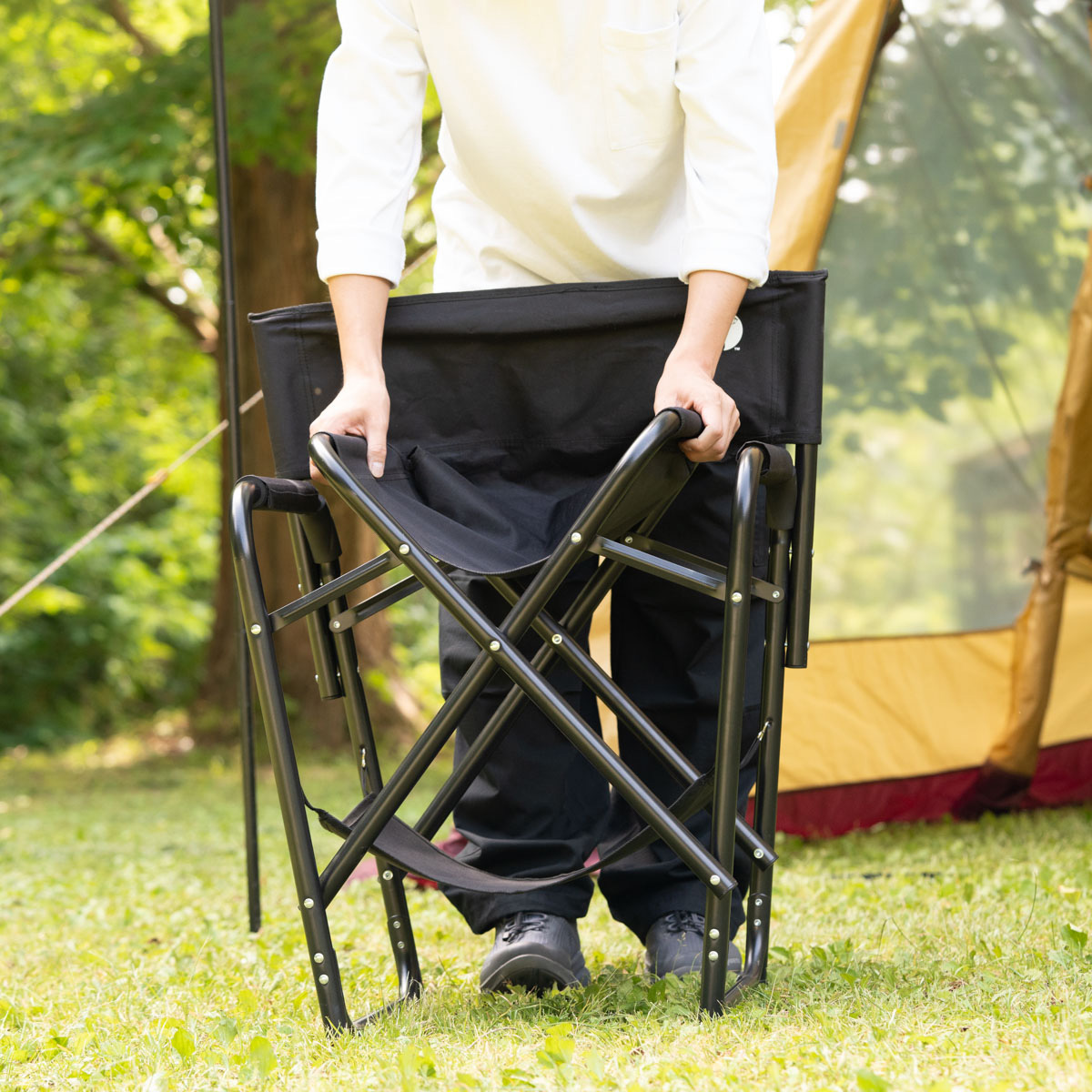 棚モック付きアルミディレクターチェア（ブラック） - アウトドア