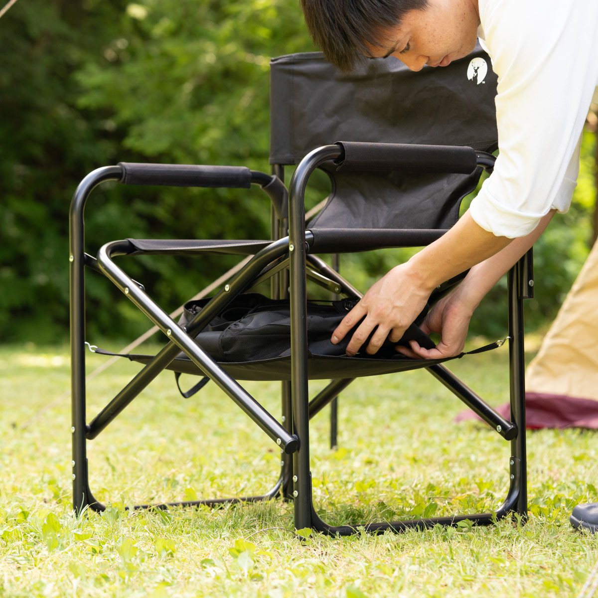 棚モック付きアルミディレクターチェア（ブラック） - アウトドア