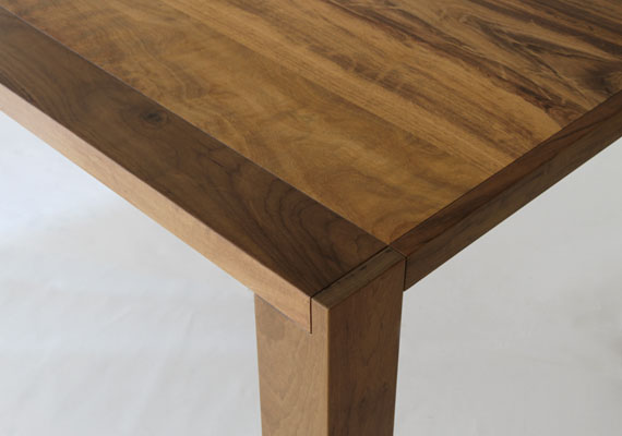 IXC(イクスシー）BREATHブレス ダイニングテーブル|カッシーナ