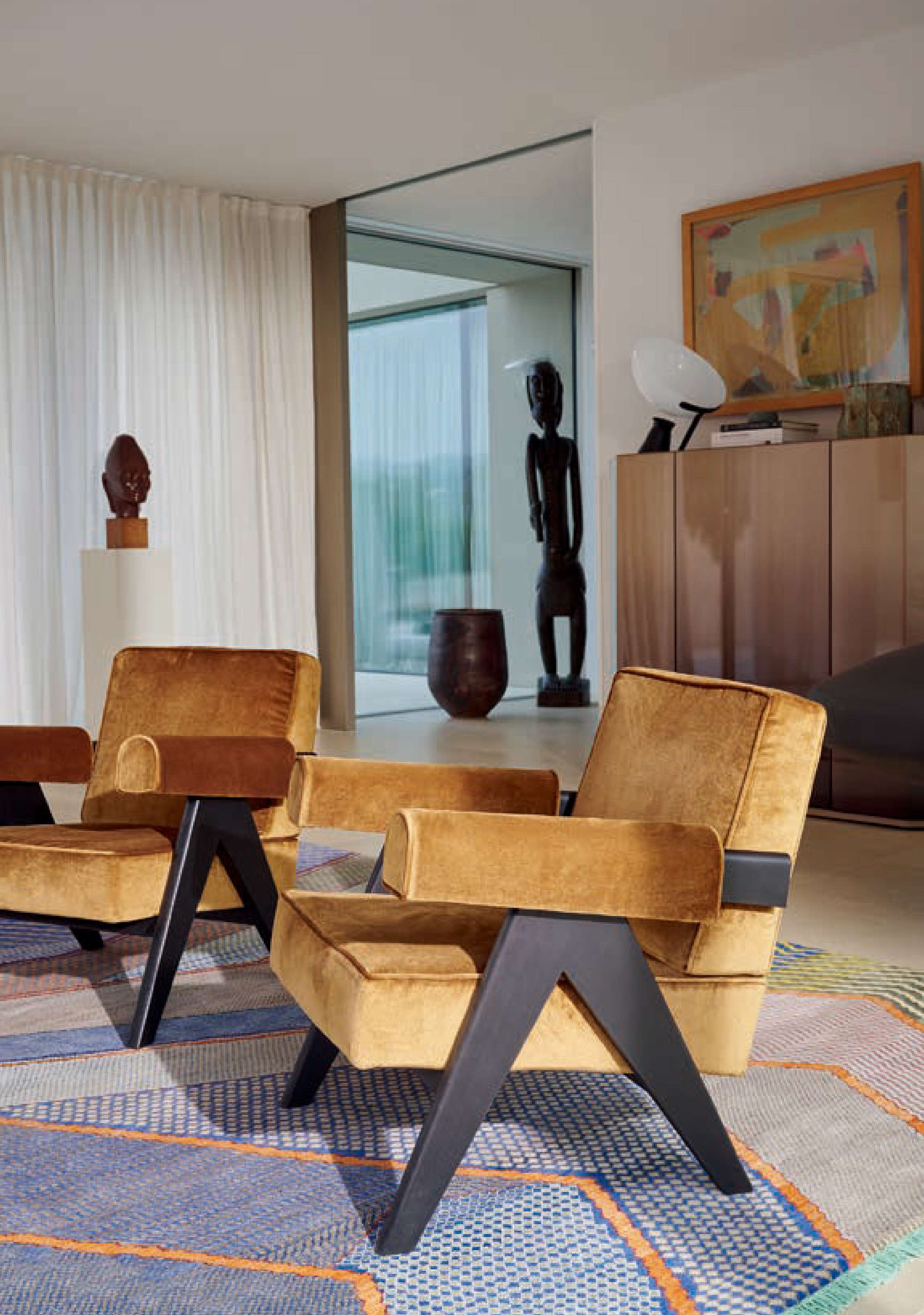 053 CAPITOL COMPLEX ARMCHAIR（キャピトル コンプレックス アーム