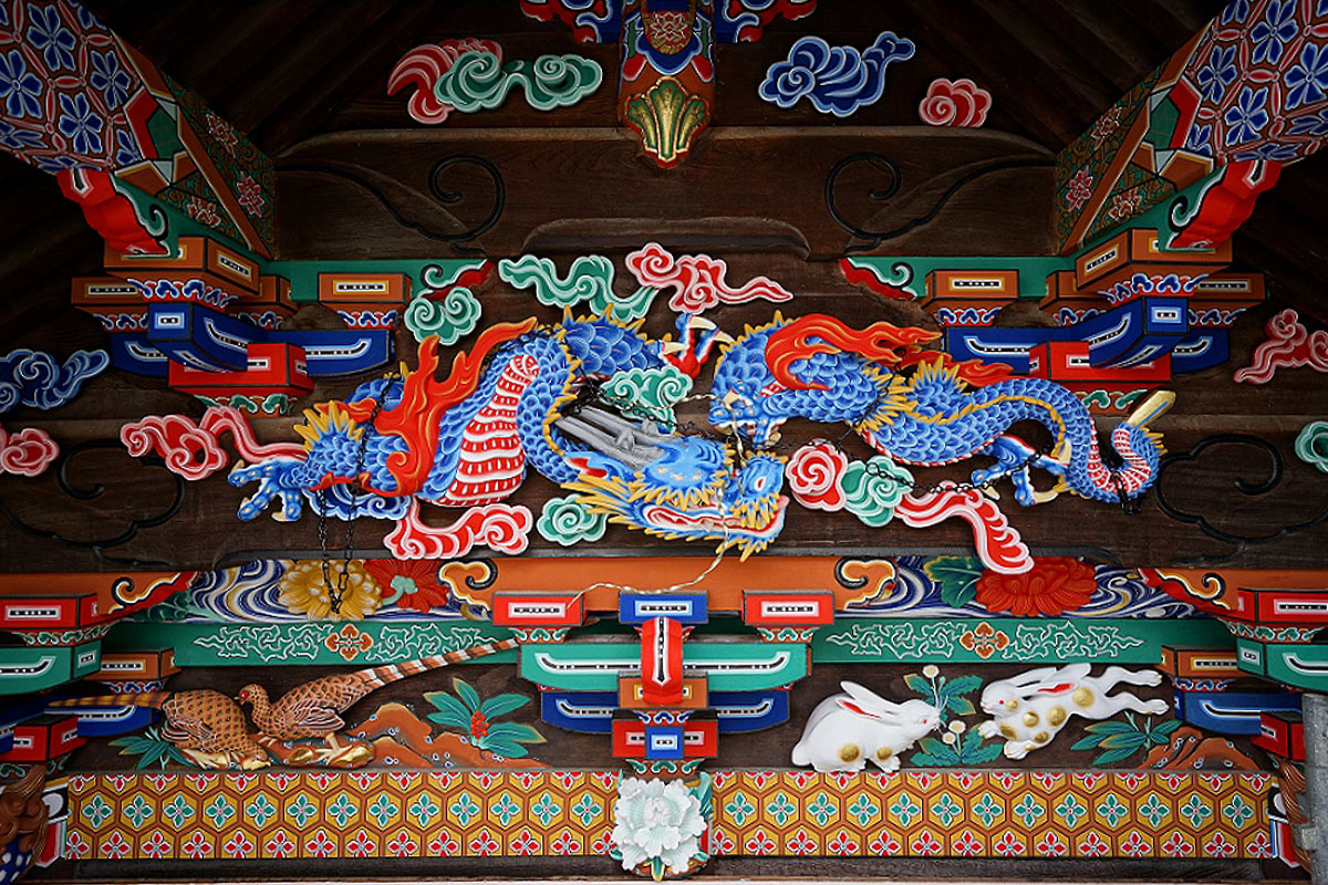 つなぎの龍―左甚五郎作― | 秩父神社