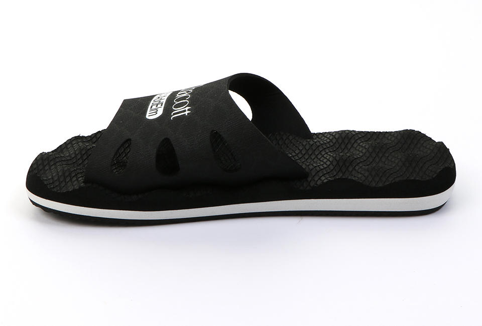 かくれた優れもの「リカバリーサンダル」｜チャコット