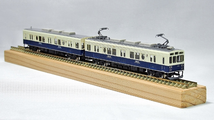 上田電鉄1000系まるまどりーむ号 - 上田市ホームページ