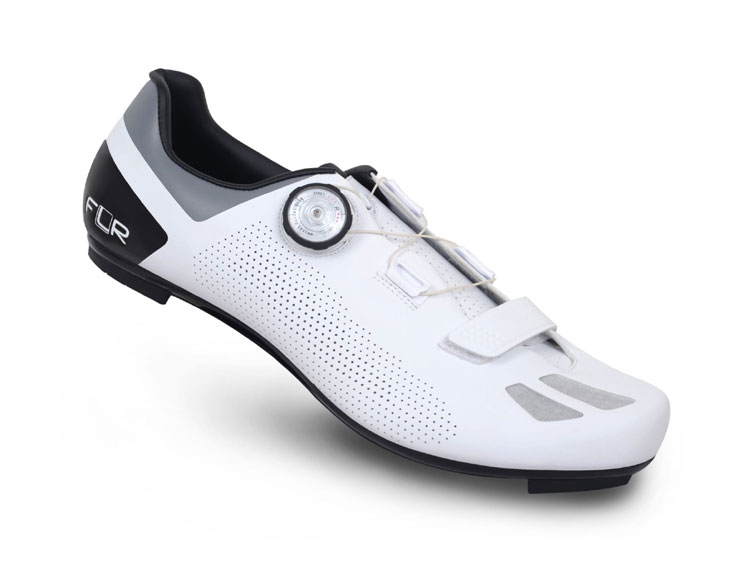 自転車用シューズ