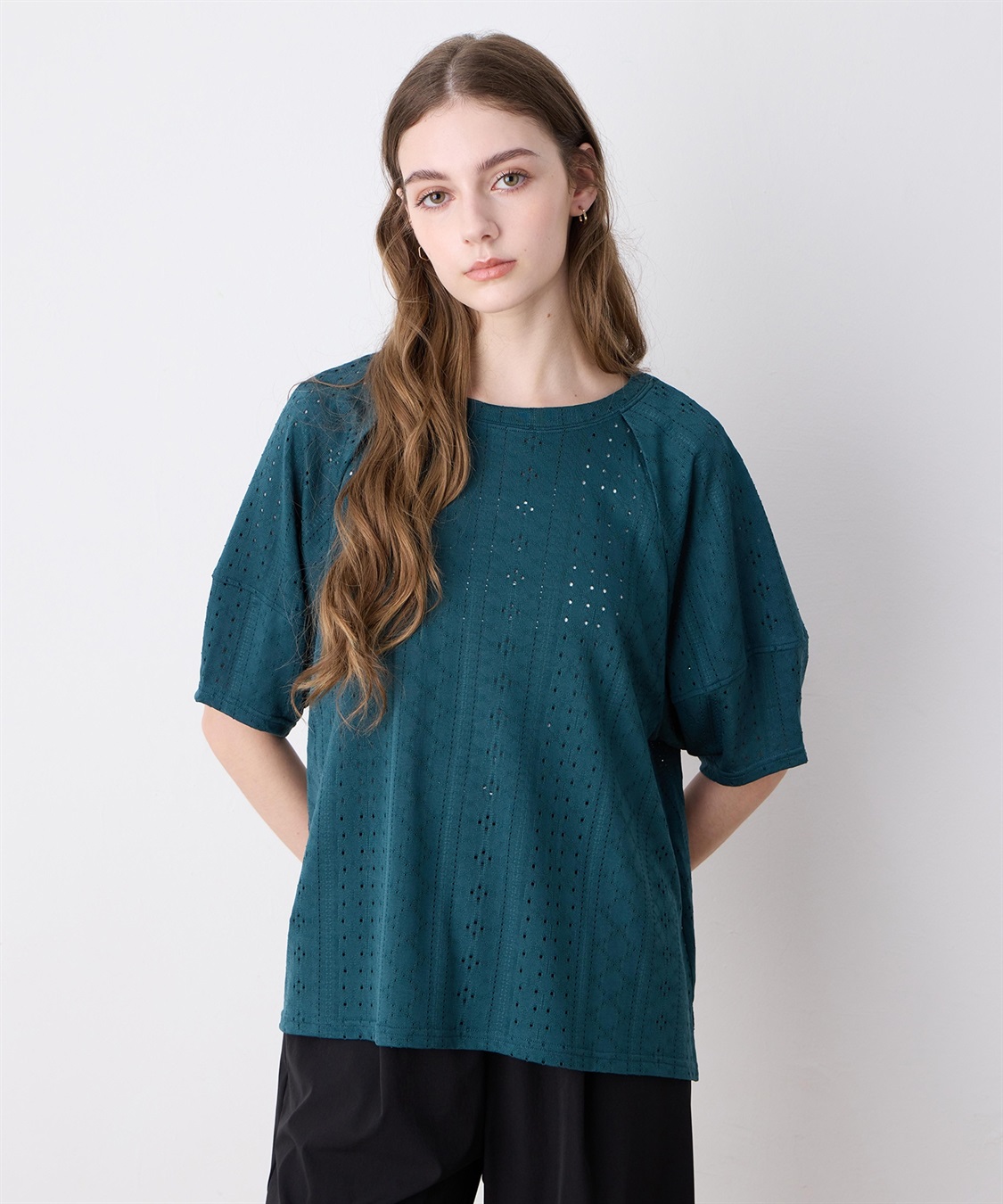 カットレースランタンスリーブプルオーバー LE SOUK HOLIDAY｜クロス