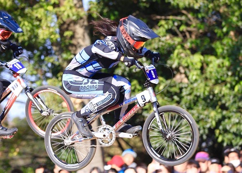 CW-X アスリート☆BMXレース 籔田寿衣 選手インタビュー｜CW- X NEWS