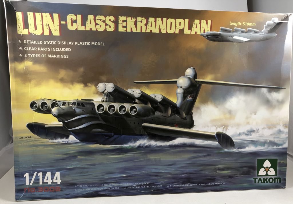 AMPS Reviews - Takom – 1/144 Lun-Class Ekranoplan – First Look