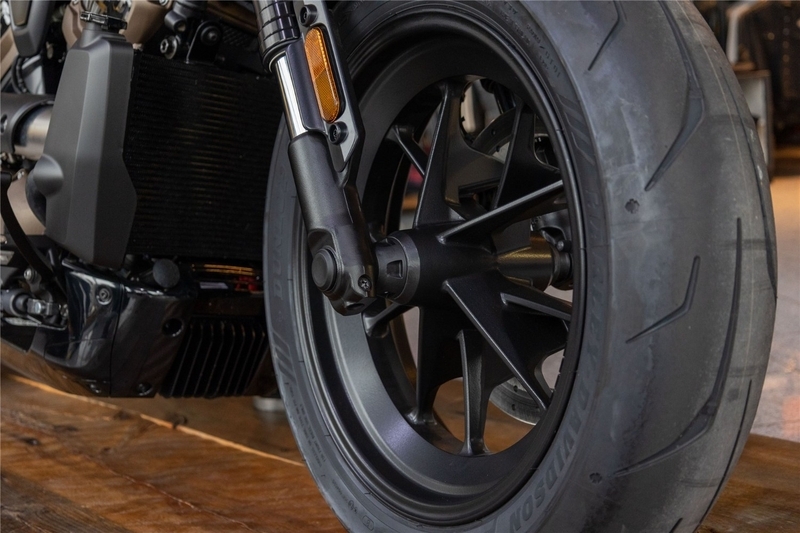 フロントホイールスペーサー - RICK'S MOTORCYCLES | アンバーピース