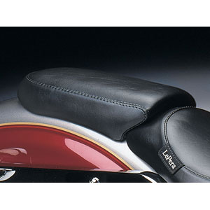 ダイナモデル用シート | ハーレーカスタムパーツ通販