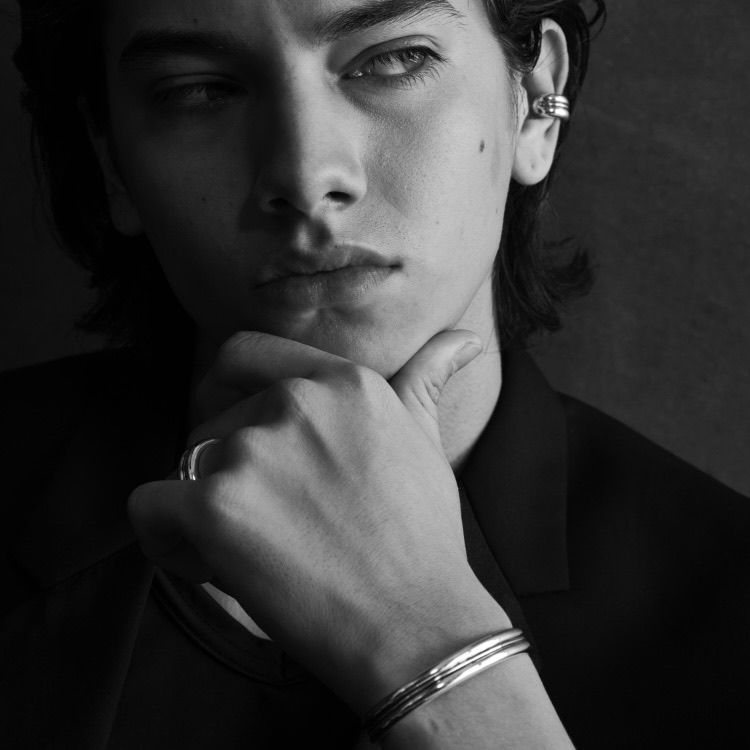 GARNI - 【お取り寄せ注文可能】Line Bangle | ACRMTSM ONLINE STORE