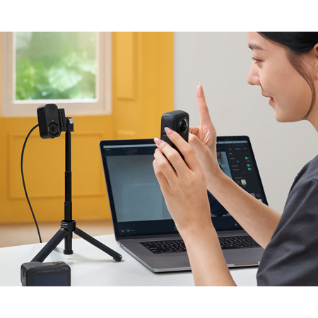 Insta360 Link 2C 4K Ultra HD AI-Powered Webcam CINSABNA - Adorama