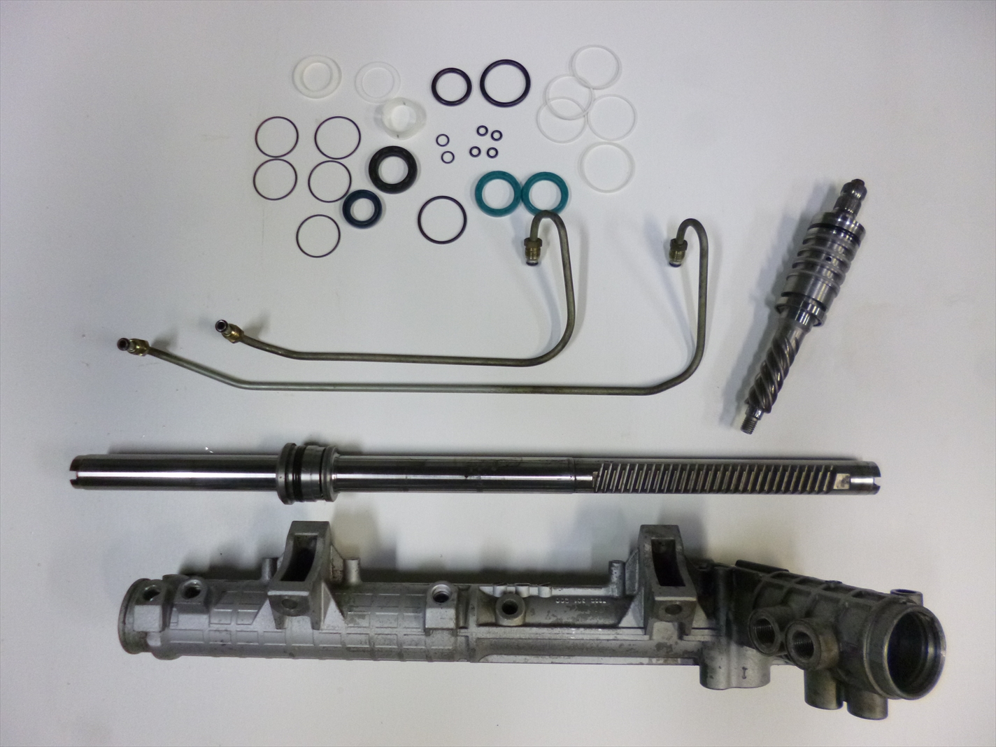 BMW・ALPINA修理の専門店 オートファイン：【E30 320i】ステアリング