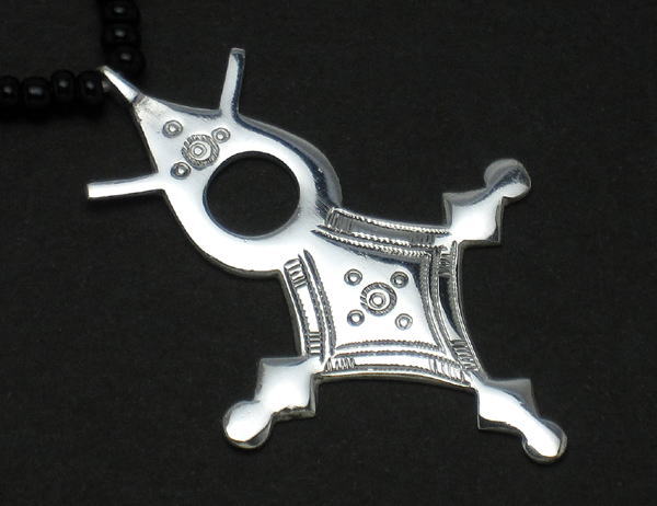 トゥアレグクロス(アガデスクロス・中)<アフリカのシルバー