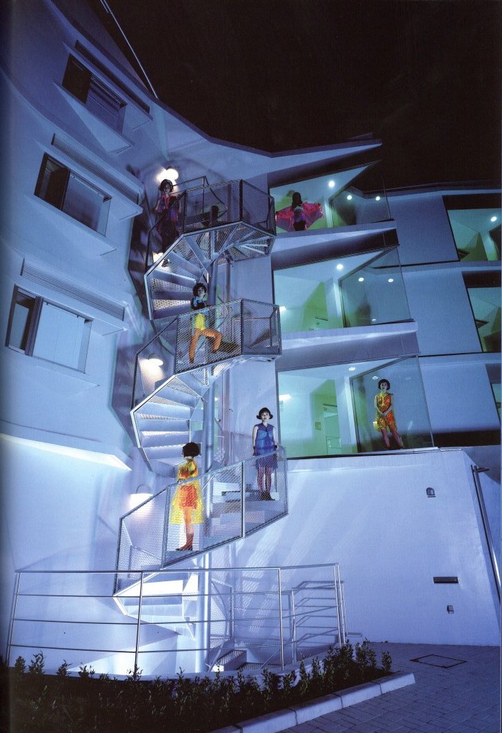 TOKYO 未来世紀 / 篠山紀信 | 小宮山書店 KOMIYAMA TOKYO | 神保町