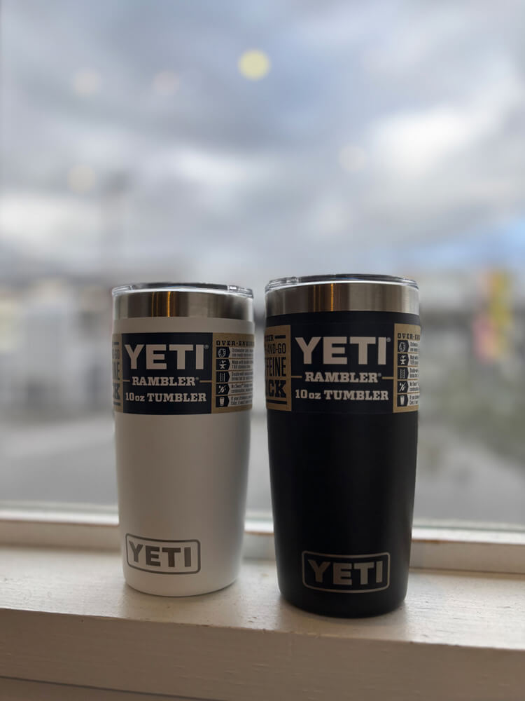 【日本未発売・新品】アメリカ現地即完売品　YETI カモフラージュ２個セット 2026年最新】新品 日本未発売 yetiの人気アイテム - メルカリ