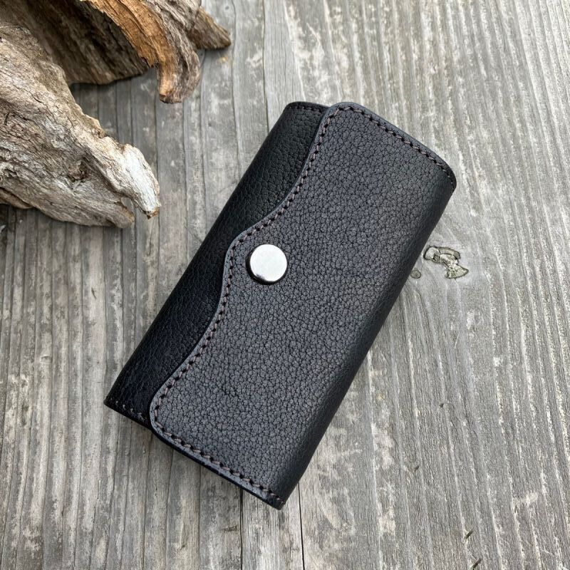 BELL'S SQUARE（ベルズスクエア） …【ツキノワグマレザー】熊革キー