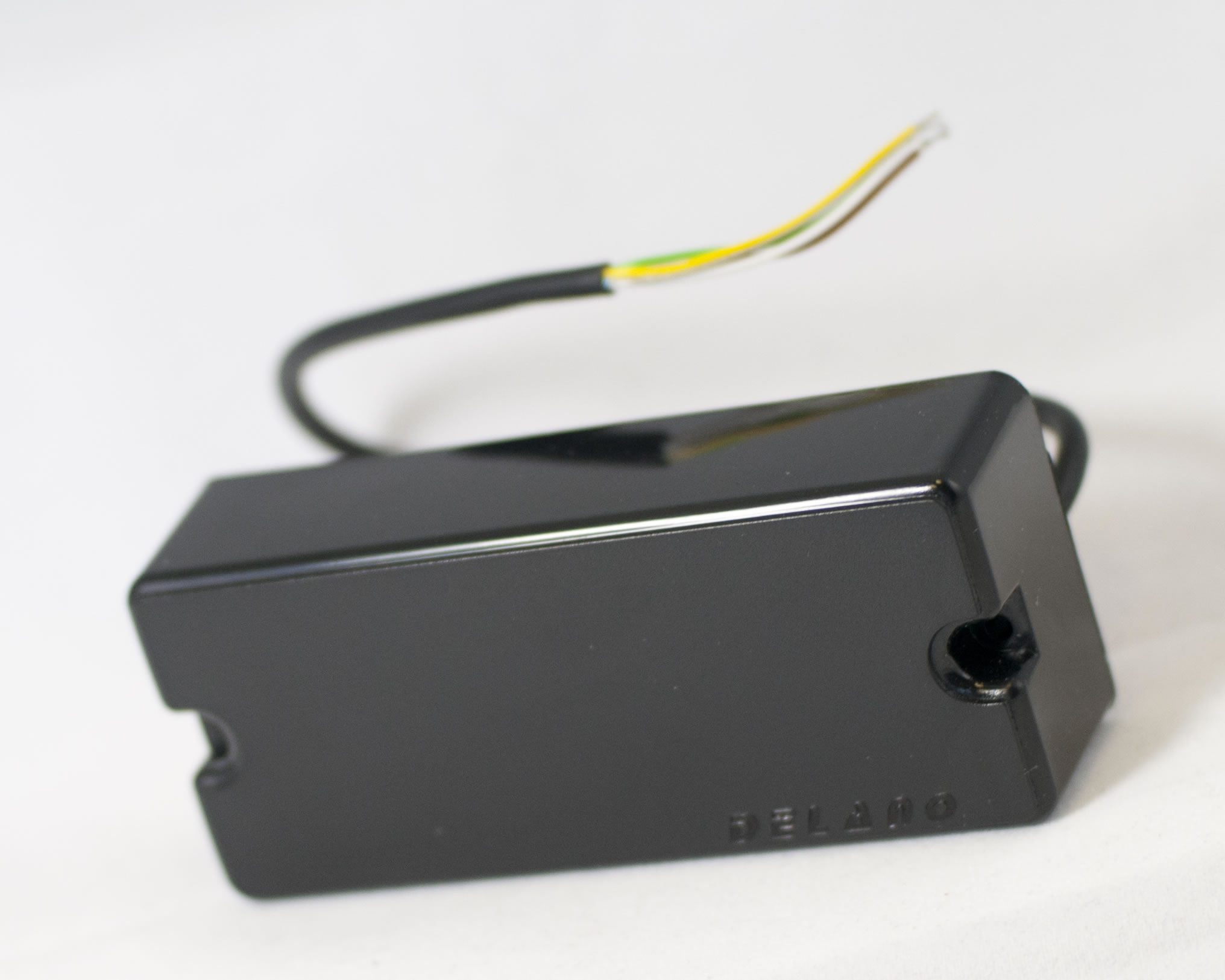 Delano SBC4 HE/S-E 4 String M3(EMG 35) Size Dual Coil Bridge