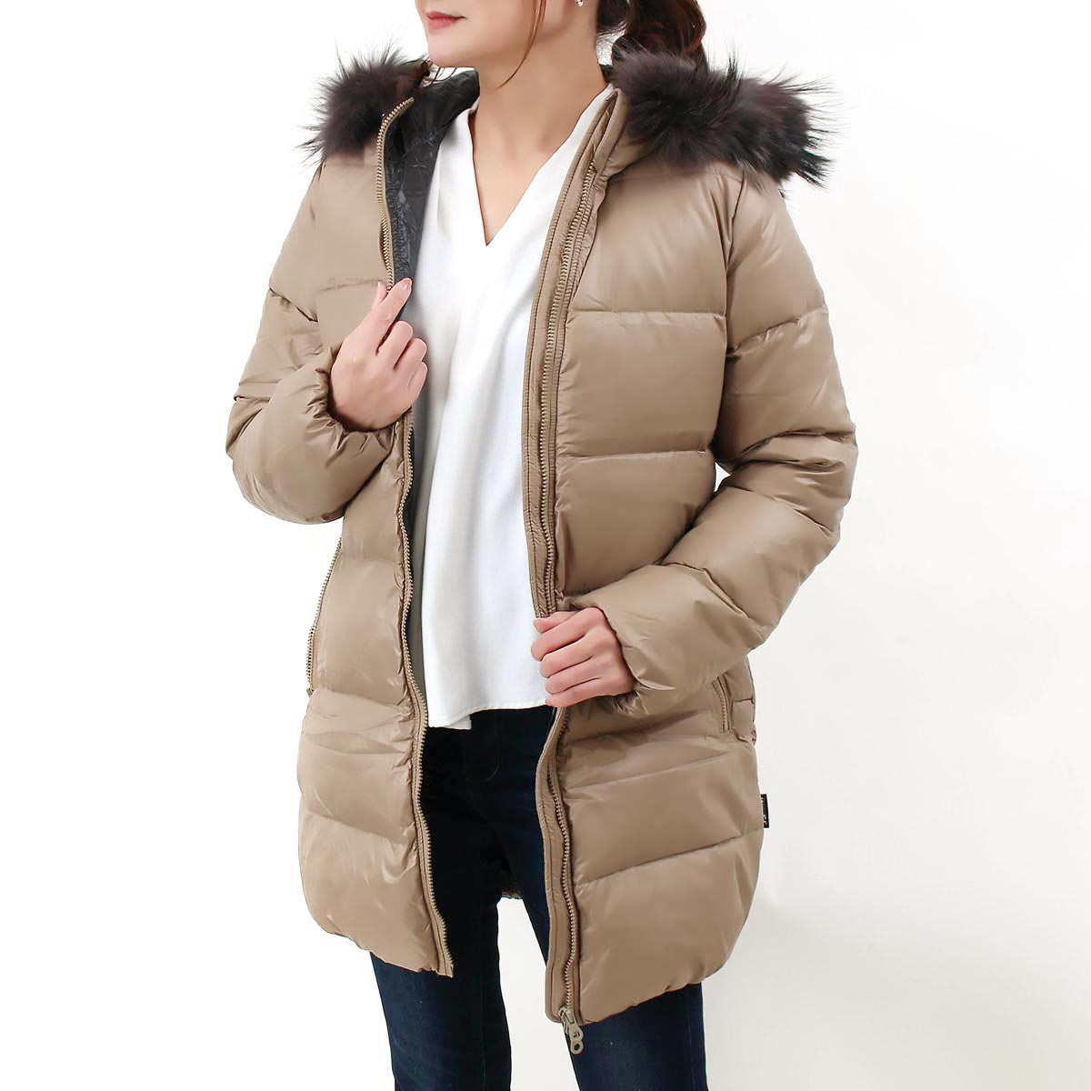 デュベティカ ダウンコート/ダウンジャケット アウター レディース