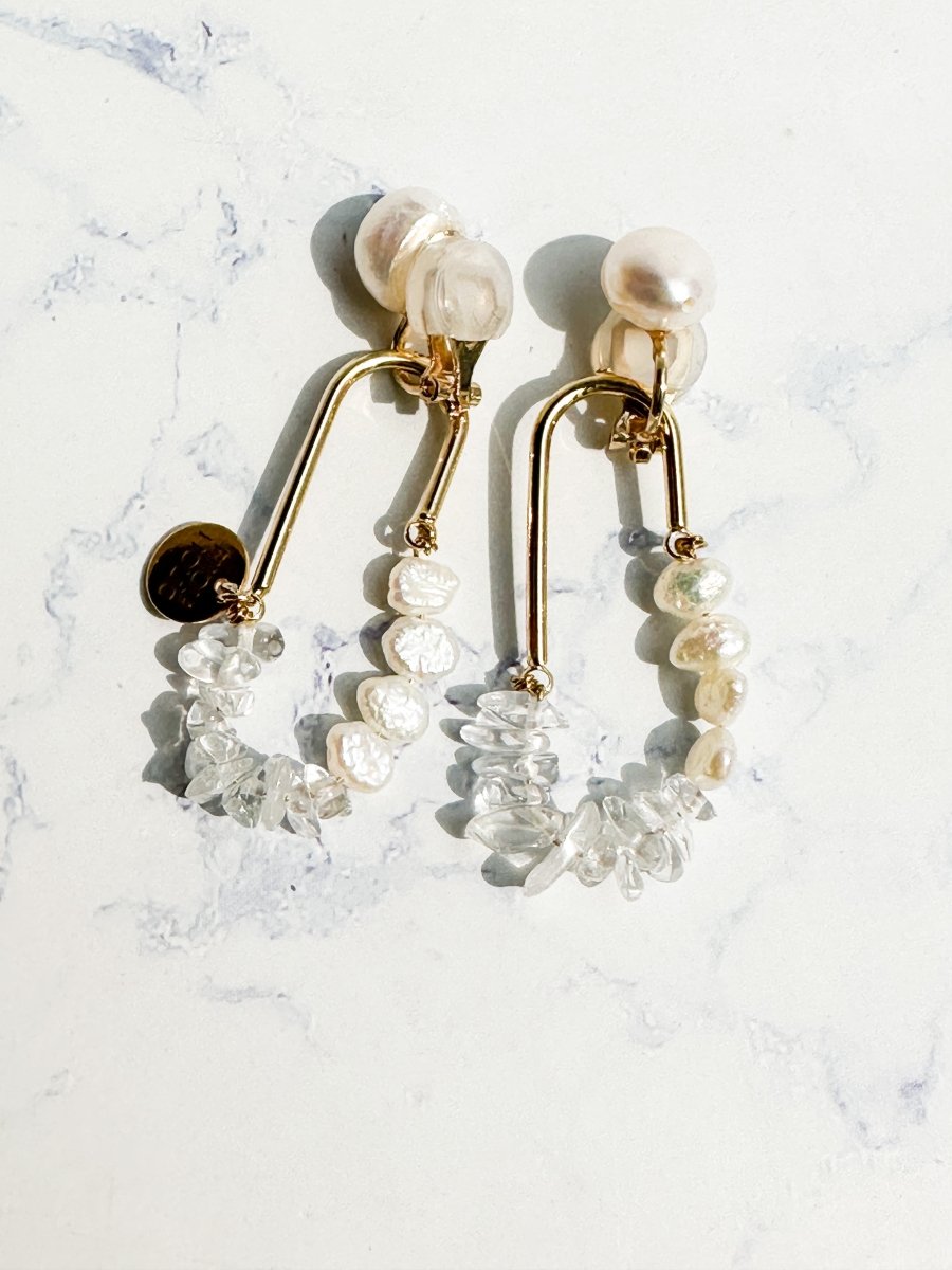 淡水パール×水晶サザレ2wayピアス＆イヤリング – おしゃれ花嫁様