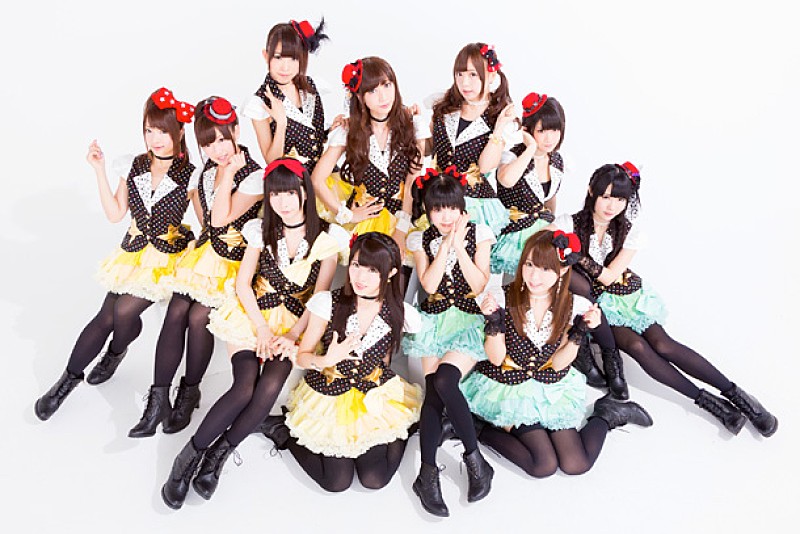 AKB48小嶋陽菜、小嶋真子、岡田奈々 TSUTAYA30周年キャンペーン