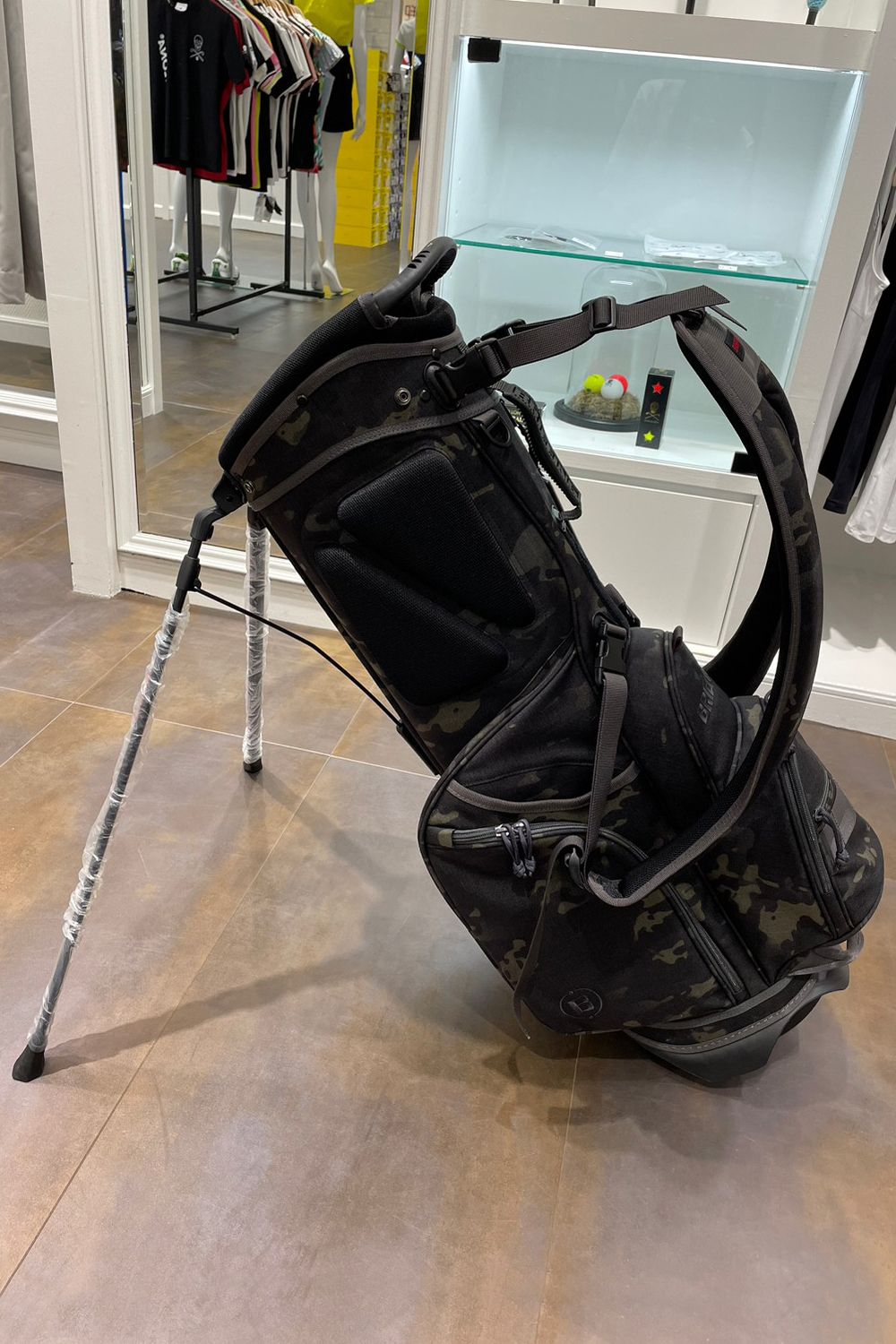 BRIEFING - 【銀行振込・代金引換不可】【返品・交換不可】【STANDARD