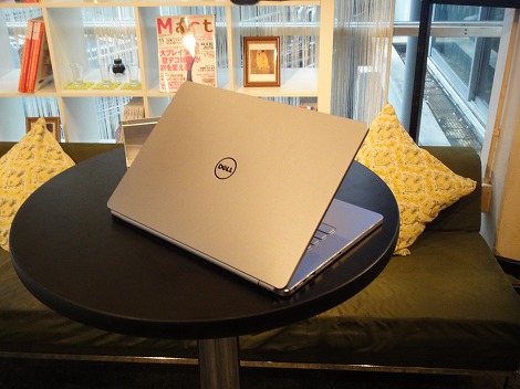 Inspiron 14 7000シリーズレビュー:アルミ削り出しボディが美しい