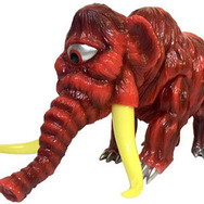 セガ『スペースハリアー』の「マンモス」ソフビが登場！ただし「ZX