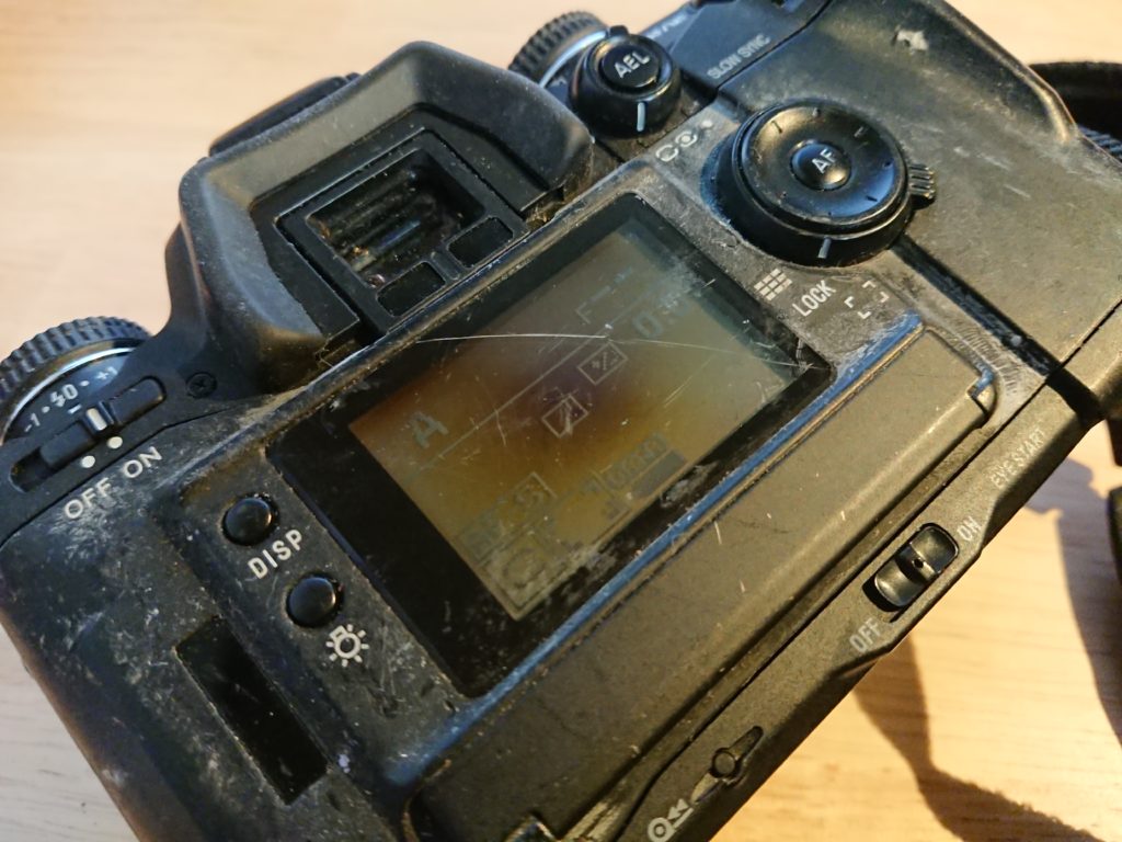 ミノルタのフィルムカメラα-7（ジャンク）を手に入れました