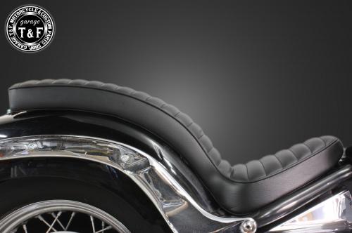 有限会社ガレージT&F / ドラッグスター400 タックロールシート