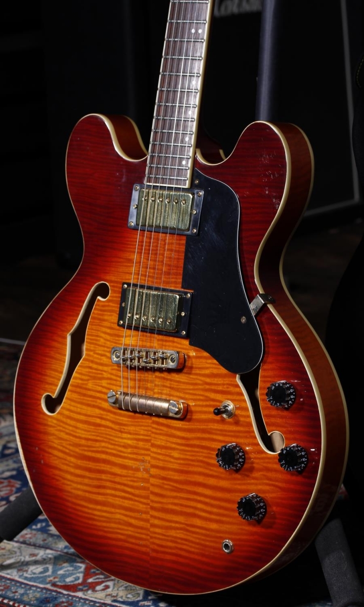 1997 Vantage 635TG semi-hollow body electric guitar, made in Korea