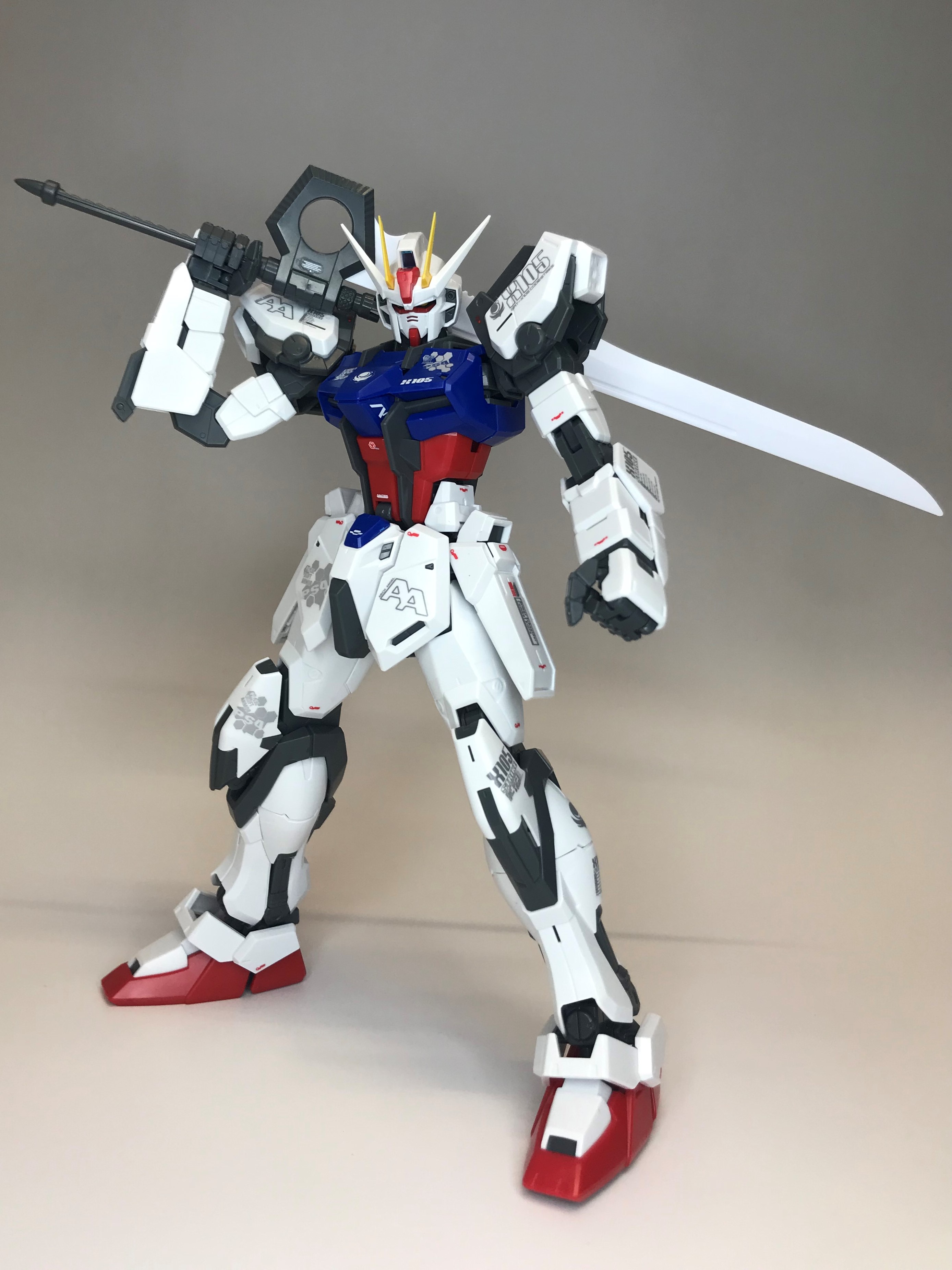 新商品紹介】MG 1/100 ガンダムベース限定 パーフェクトストライク