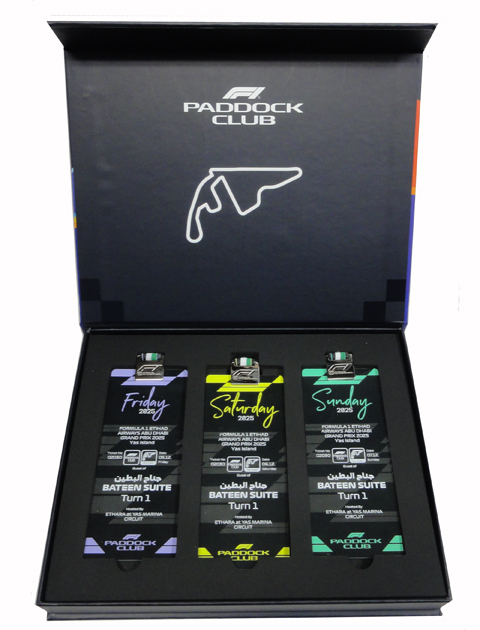 F1のメモラビリアグッズの販売【REVOLUTION】