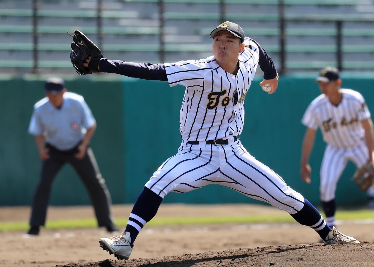阪神・門別に憧れる東海大札幌高のエース左腕・菅野隆世が6回無失点で