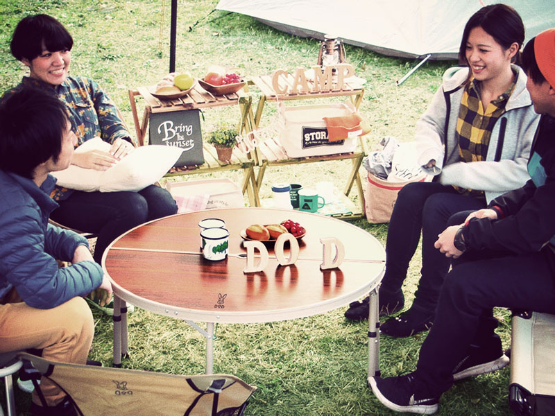 ワンポールテントテーブル（ブラウン） TB6-487 - DOD（ディーオー