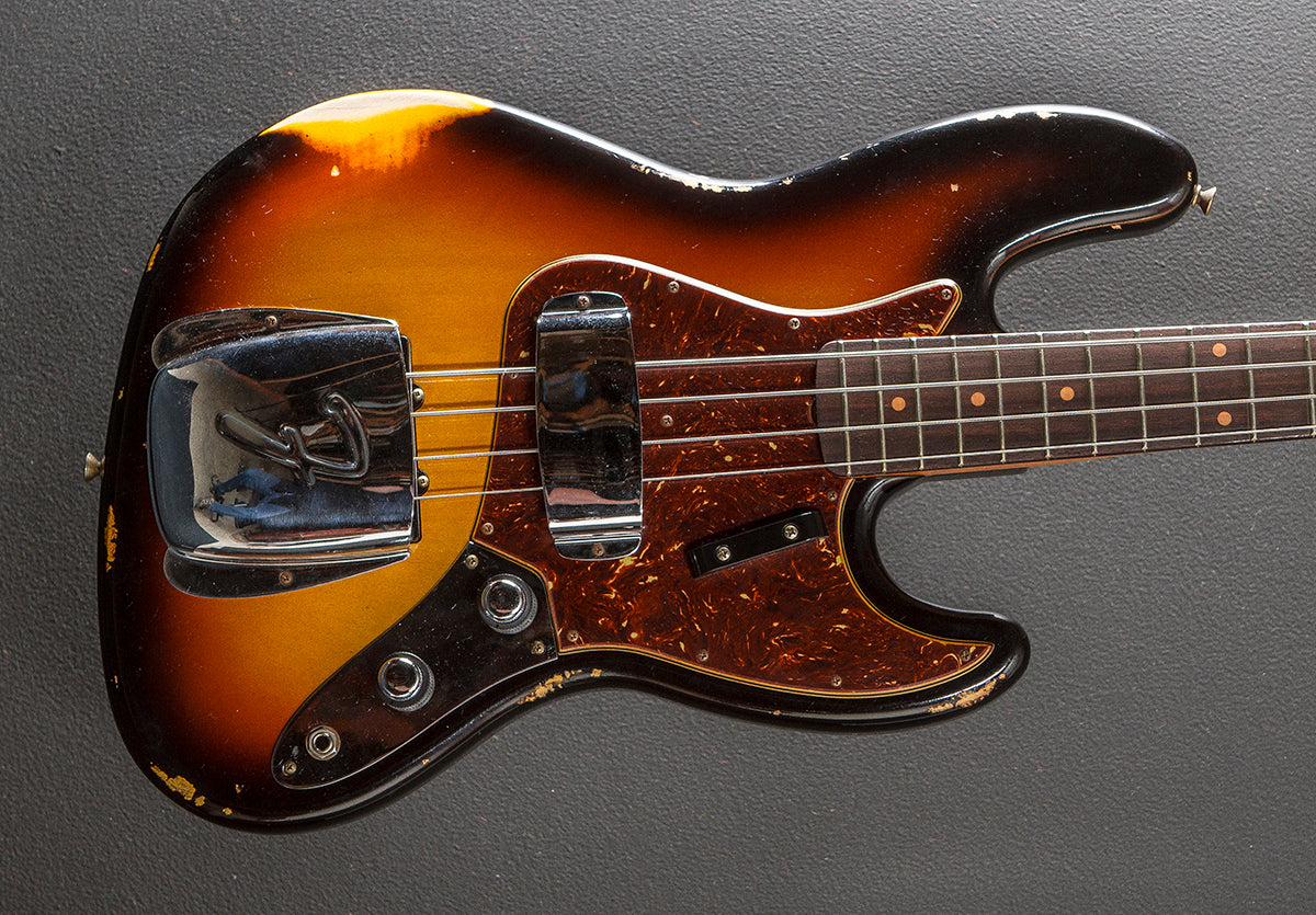 Limited Edition 1960 Relic Jazz Bass – Dave's Guitar Shop