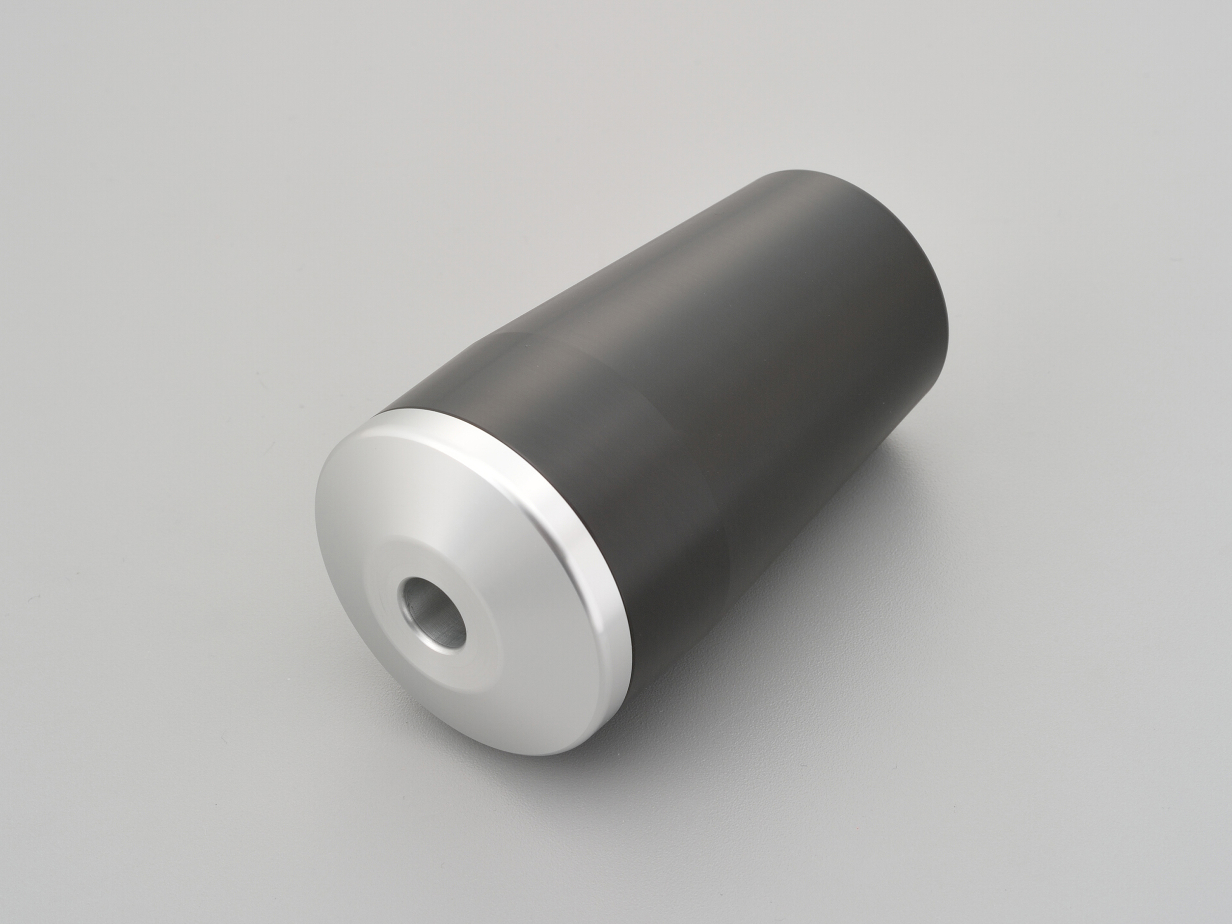 エンジンプロテクター パッド単体 90mm（M10）/ シルバー｜株式会社