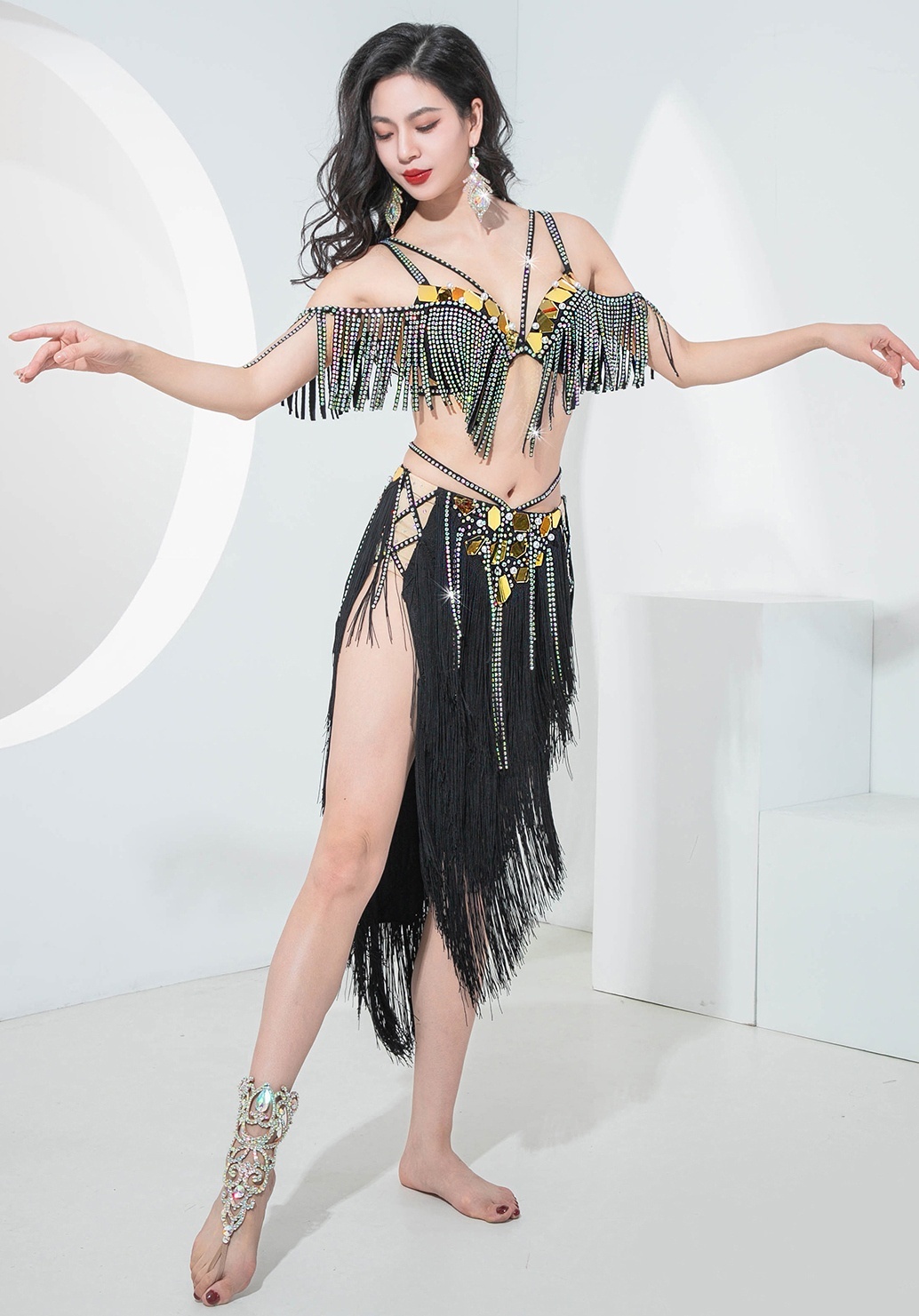 ベリーダンス衣装コスチューム--ブラ＋ タッセルベルトYC111