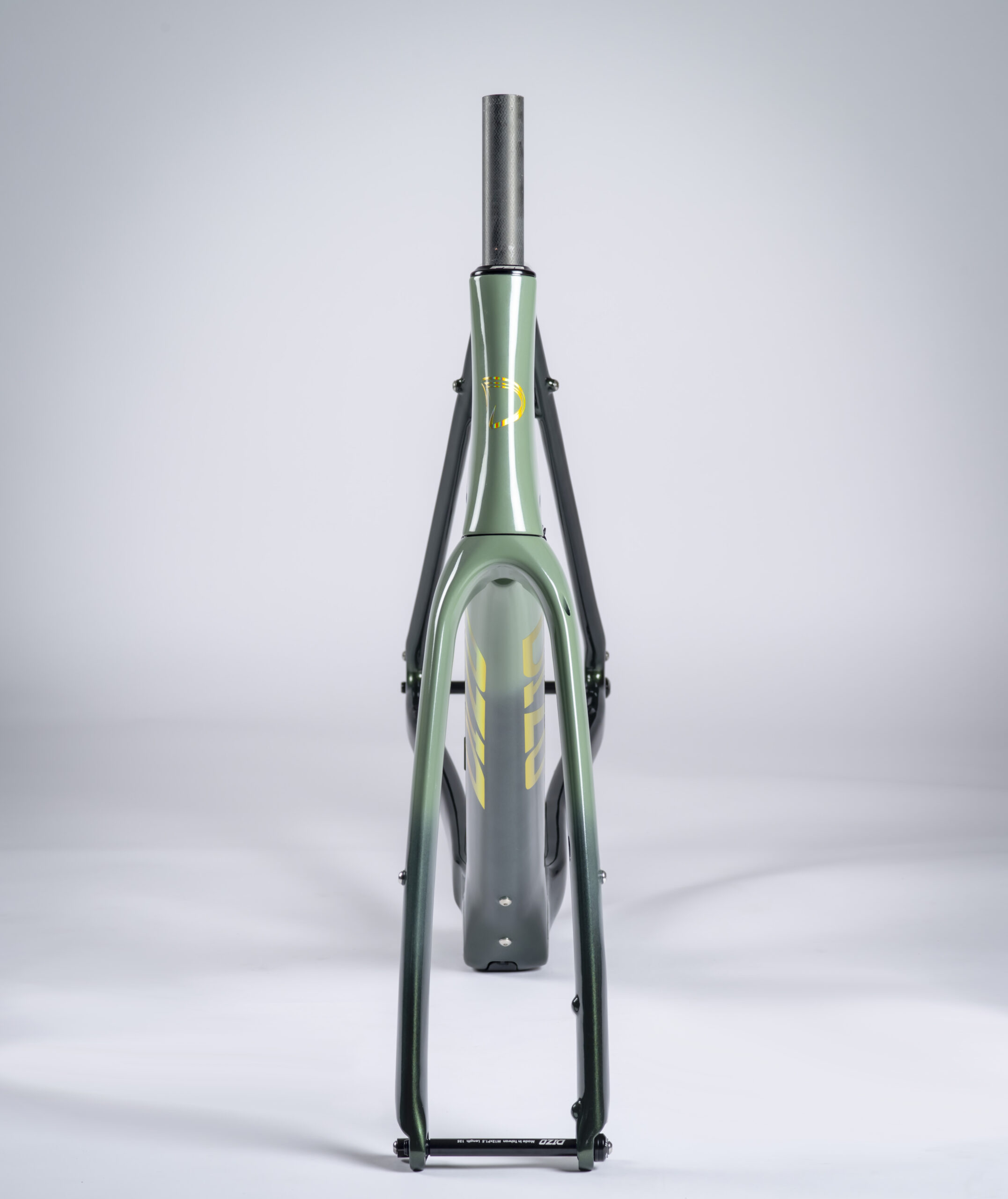 GROVER | DIZO JAPAN | ディゾジャパン オフィシャルサイト