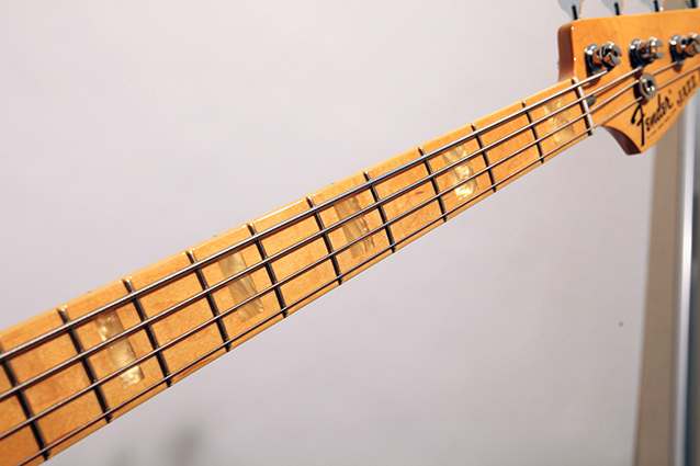 新製品動画速報！ Fender USA / FSR American Vintage '75 Jazz Bass