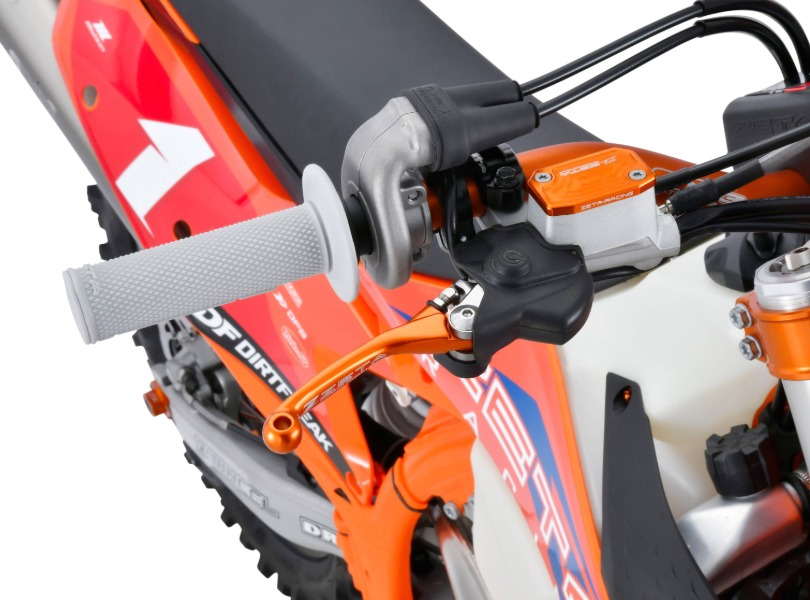 KTM 250EXC '24｜カスタムマシン｜ダートフリーク / DIRTFREAK