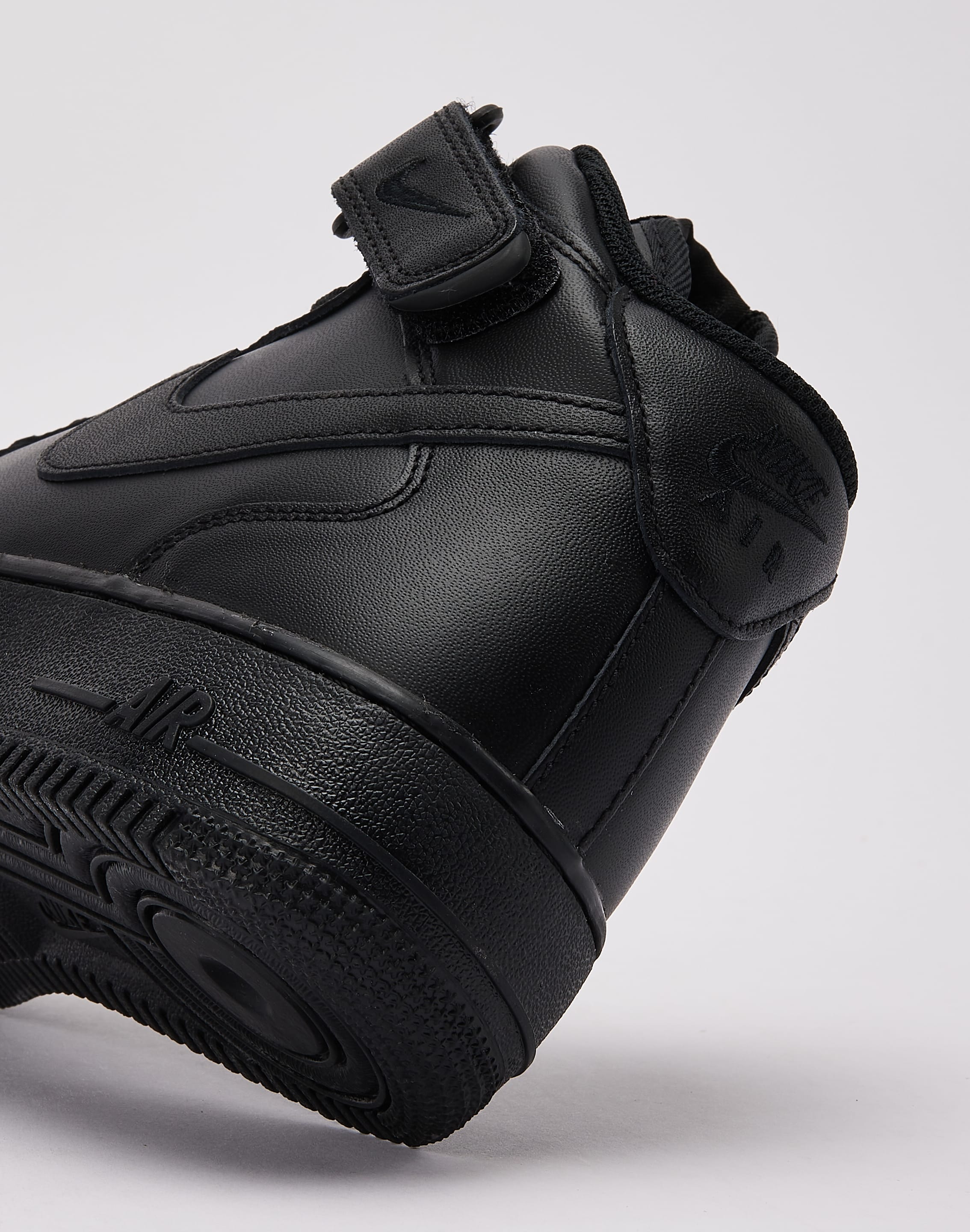 Nike Air Force 1 '07 Mid – DTLR