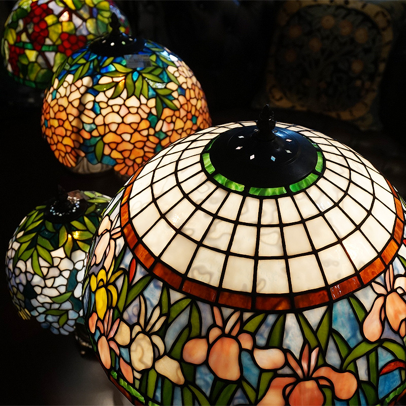 ヨッチ ステンドグラス ランプ 卓上ライト アンティーク ビンテージ