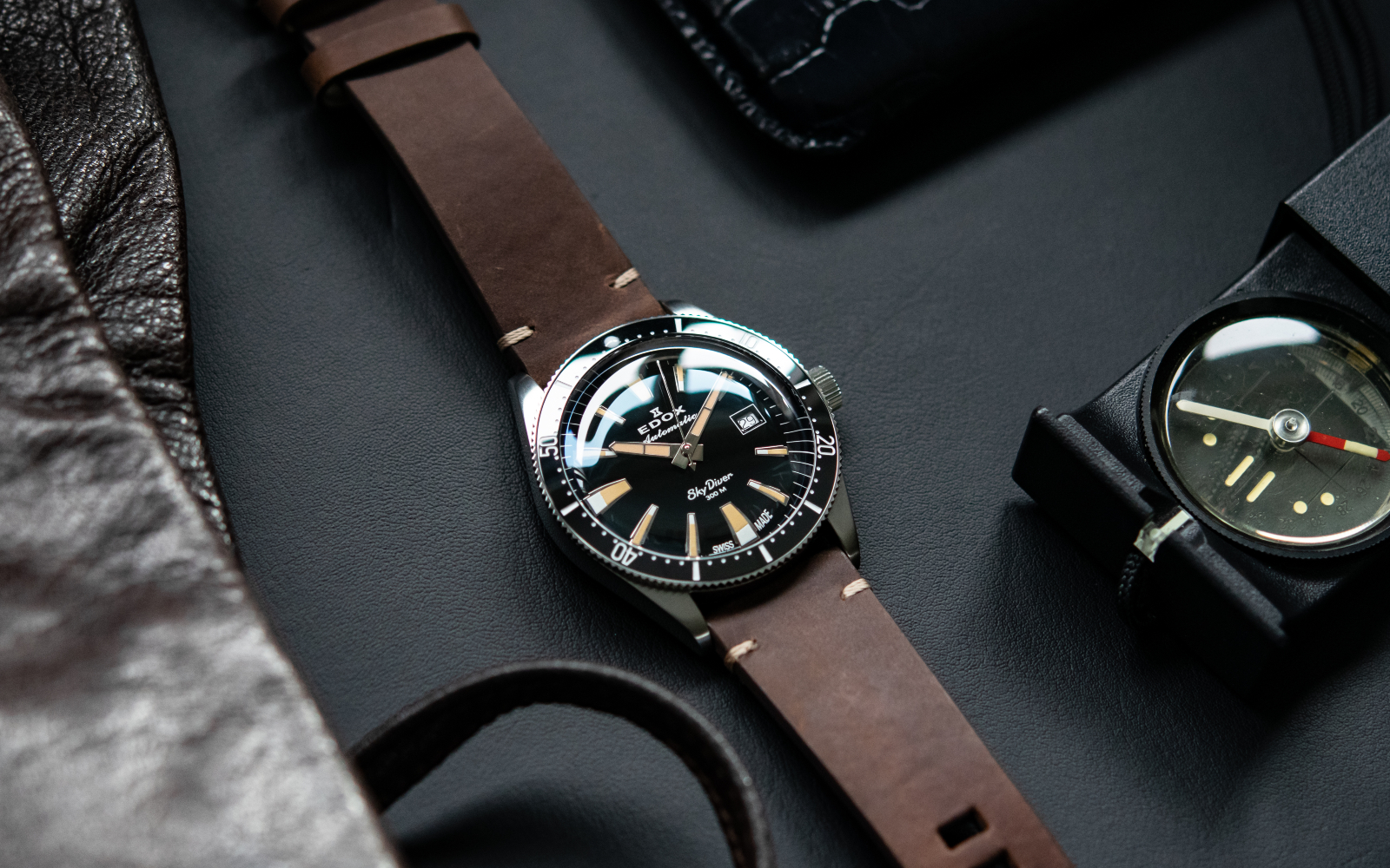 スカイダイバー オートマティック リミテッドエディション 新作情報