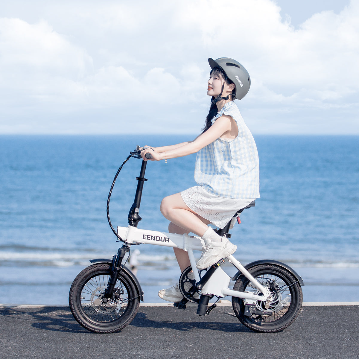 電動アシスト自転車 C1 – EENOUR