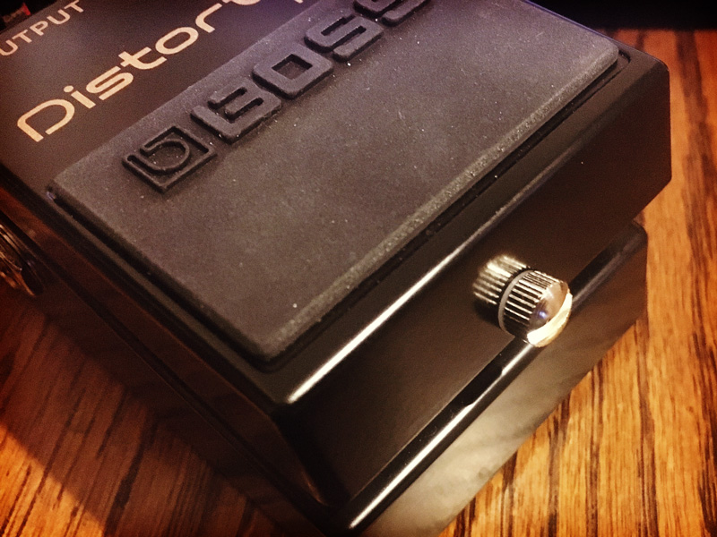 BOSS DS-1-4A 40th Anniversary Modelをレビュー！現行品よりも