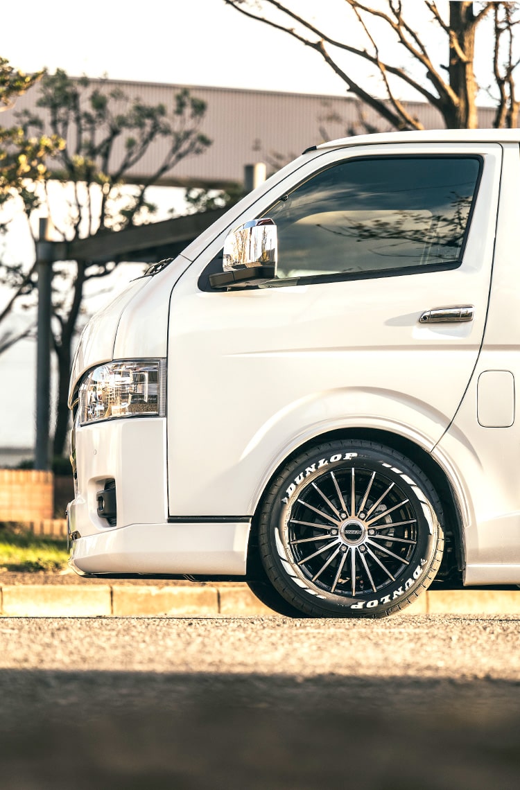 essex｜エセックス ハイエースカスタマイズパーツ