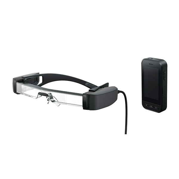 メガネのようにかけるだけで大画面映像が楽しめる両眼シースルー