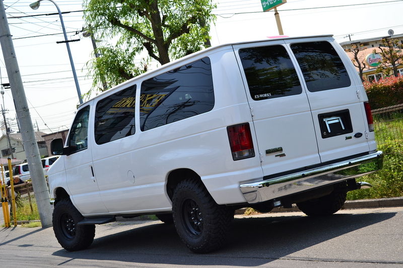 フォード エコノライン E150 ホワイト 中古車 情報 | EX-WORKS