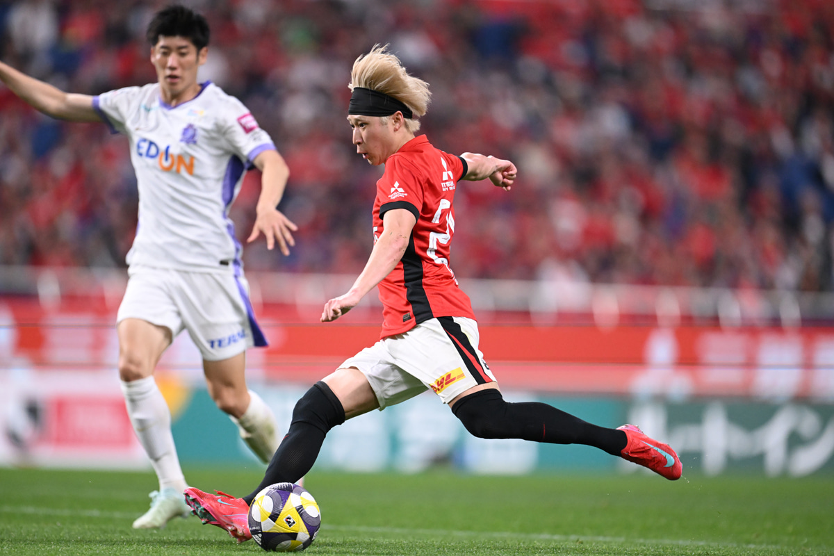 チームが僕を生かす」松尾佑介は、なぜ浦和レッズの1トップで輝くのか